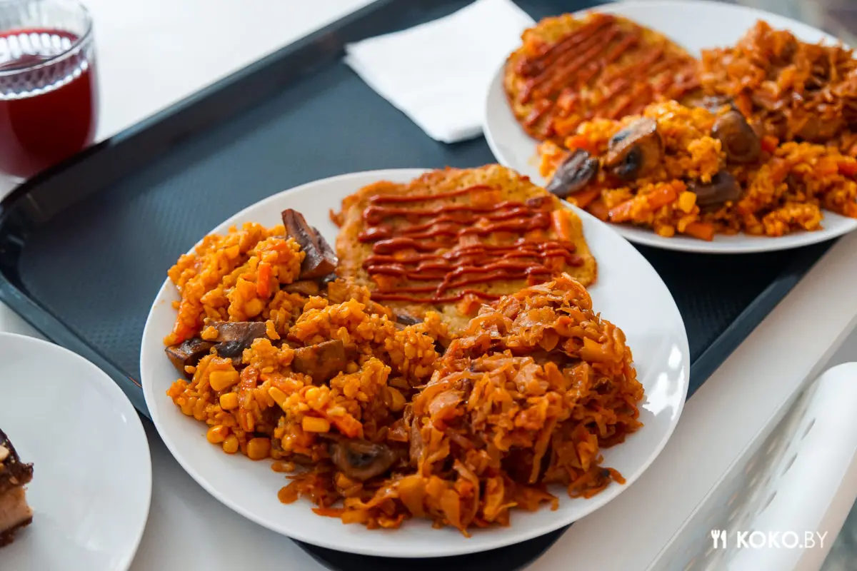 Первая «Новая Столовая» для тех, кто боится мяса, сахара и любит полезные десерты - фото - 20