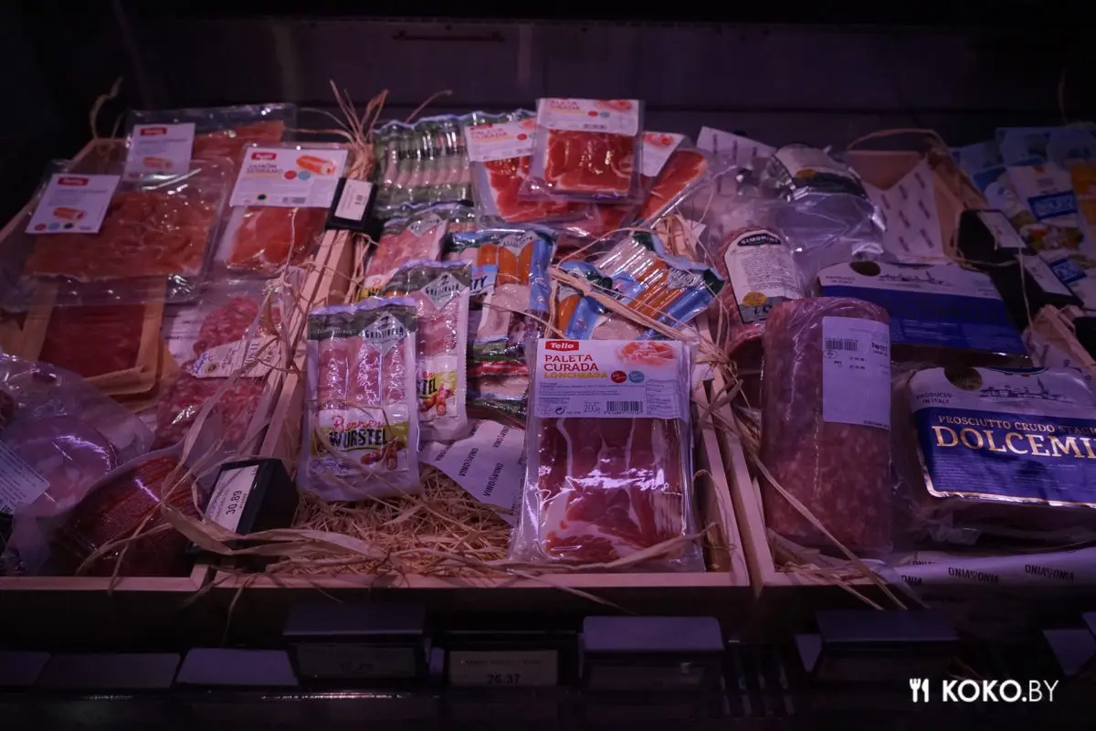 За вызревшими стейками по 18 рублей в новый продуктовый рынок «Валерьяново» - фото - 18