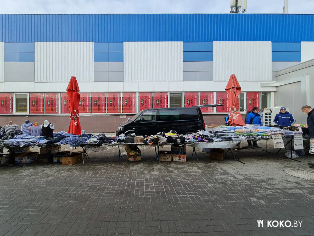 Приехали на закупы в жёсткий дискаунтер «Светофор», чтобы понять, откуда такие очереди - фото - 6
