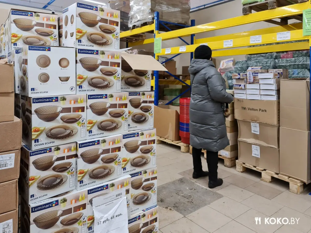 Приехали на закупы в жёсткий дискаунтер «Светофор», чтобы понять, откуда такие очереди - фото - 27