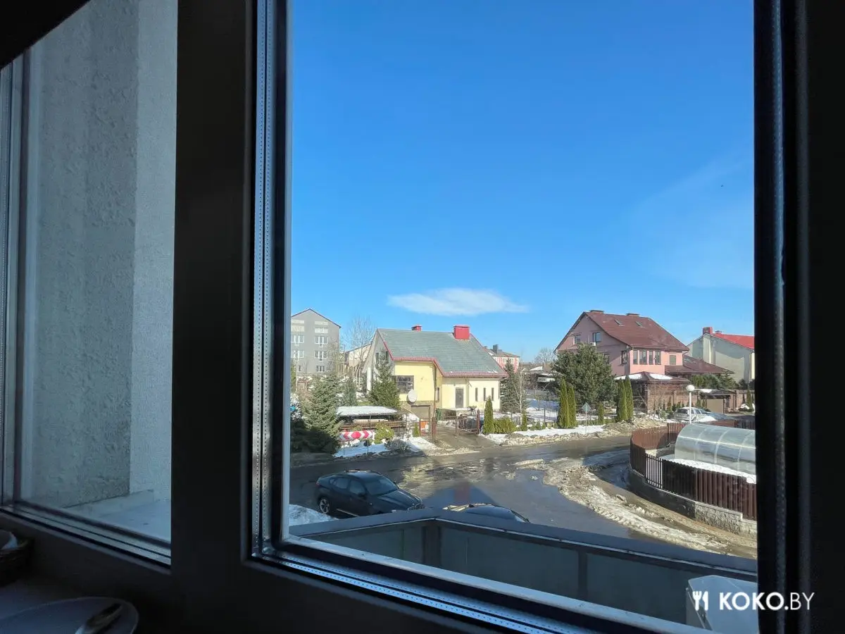 В элитном районе открыли свою «Палангу» с цеппелинами, балтийскими присмаками и карамельными рёбрами по 20р - фото - 5