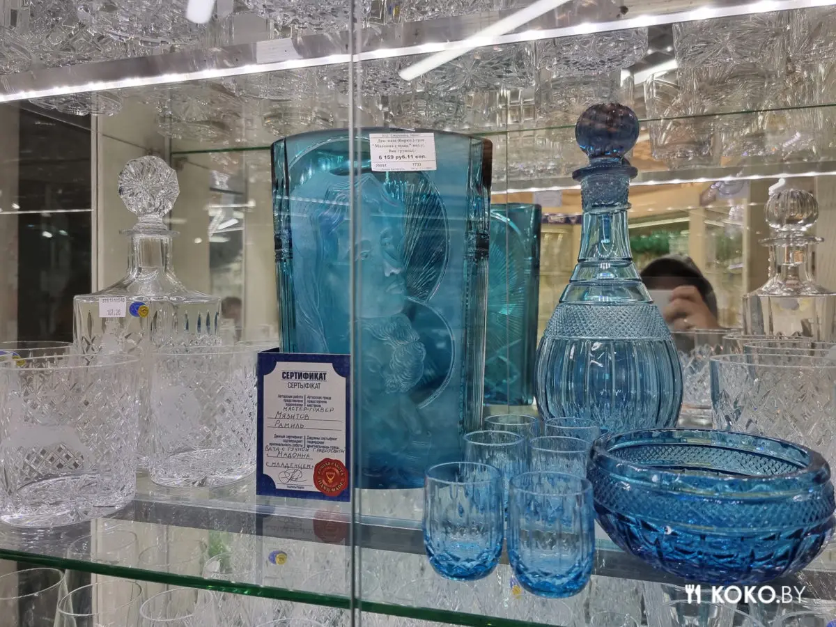 Это бабушкин сервиз? Что полезного можно унести домой из магазина стеклозавода «Неман» - фото - 35