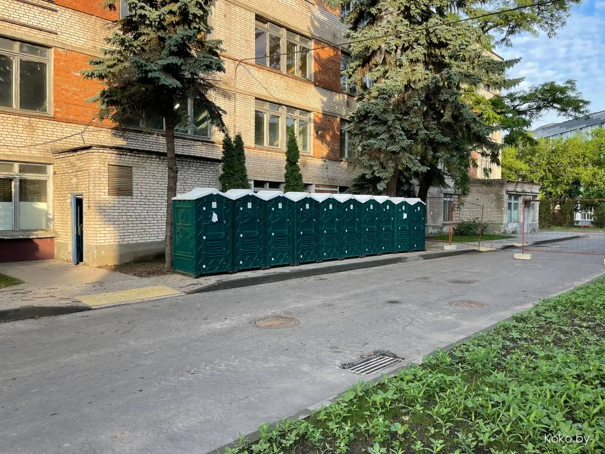 Ради чего можно сходить на новый фудкорт «Лидбир Двор» на Якуба Коласа - фото - 42