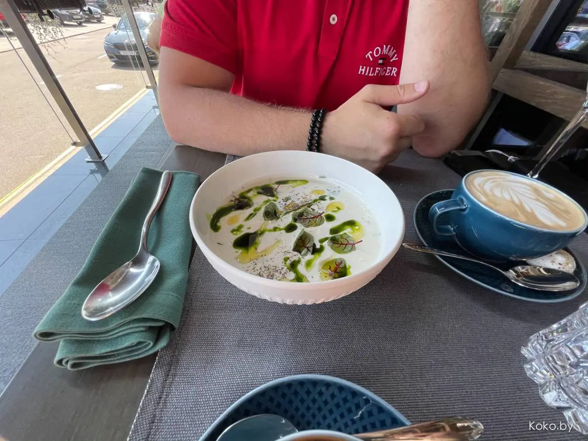 Вода, кефир и квас. Выяснил, какие заведения готовят вкусный холодник и окрошку! - фото - 29