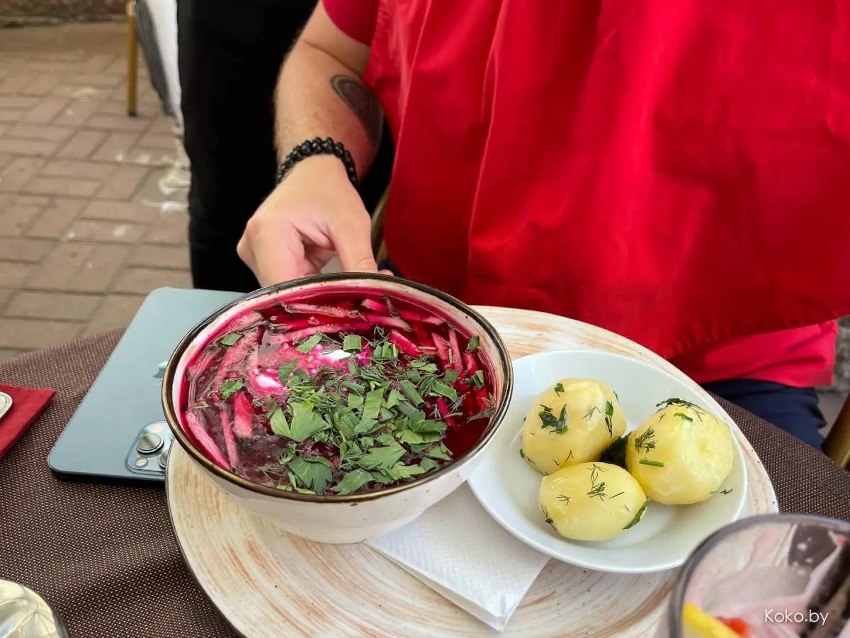 Вода, кефир и квас. Выяснил, какие заведения готовят вкусный холодник и окрошку! - фото - 6