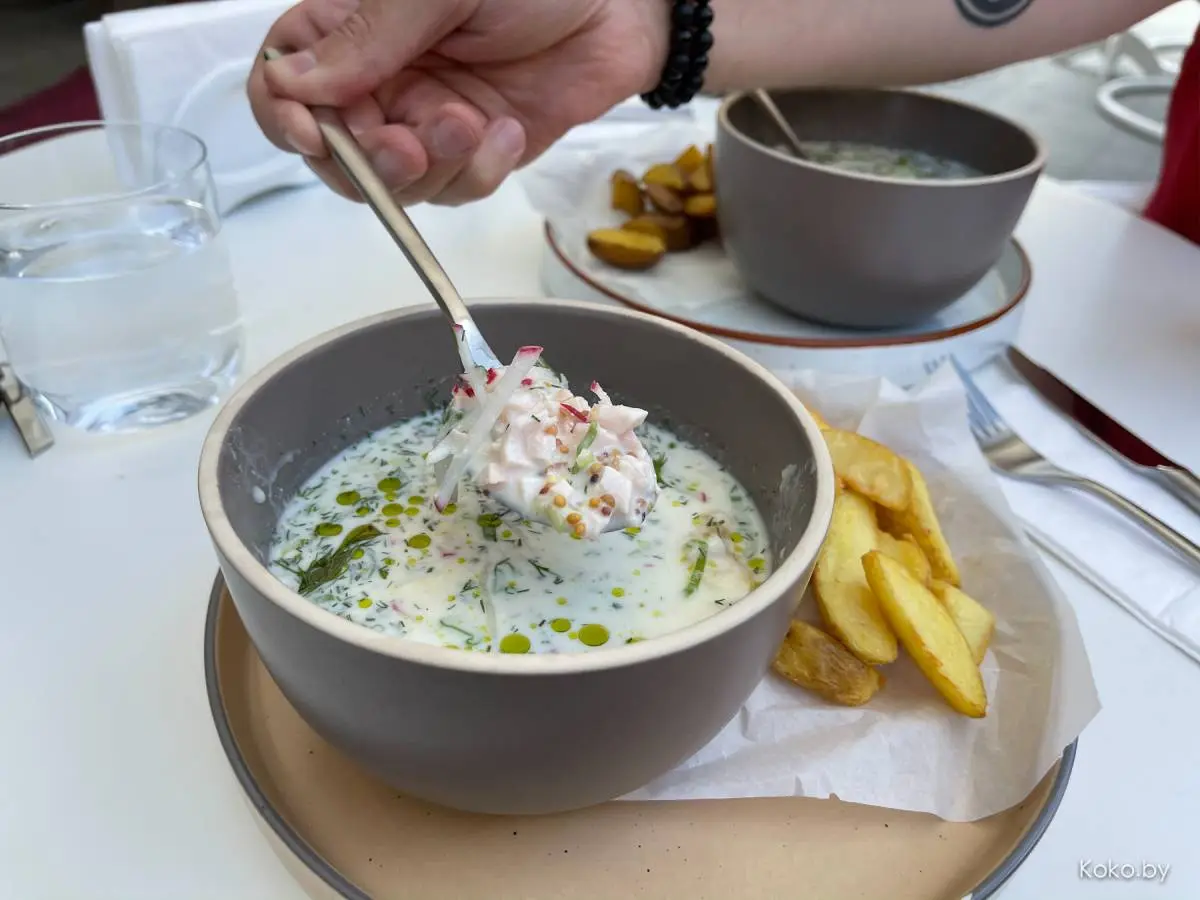 Вода, кефир и квас. Выяснил, какие заведения готовят вкусный холодник и окрошку! - фото - 28