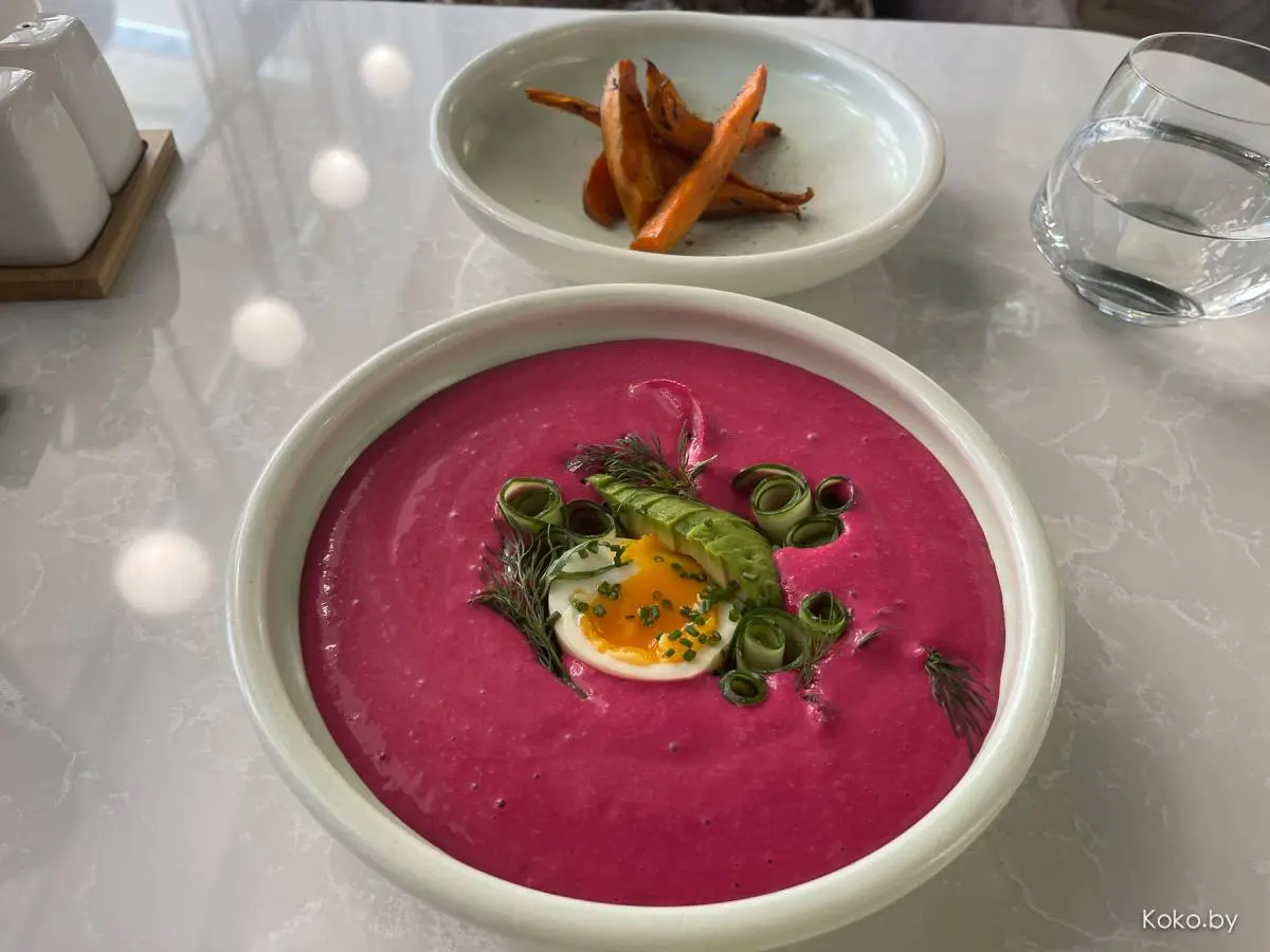 Вода, кефир и квас. Выяснил, какие заведения готовят вкусный холодник и окрошку! - фото - 4