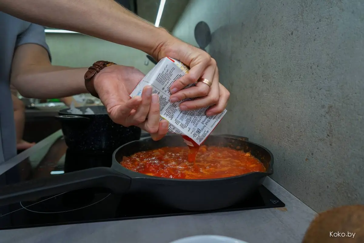 Шакшука. Раскрываю секрет приготовления вкусного и быстрого завтрака дома, как в ресторане - фото - 14