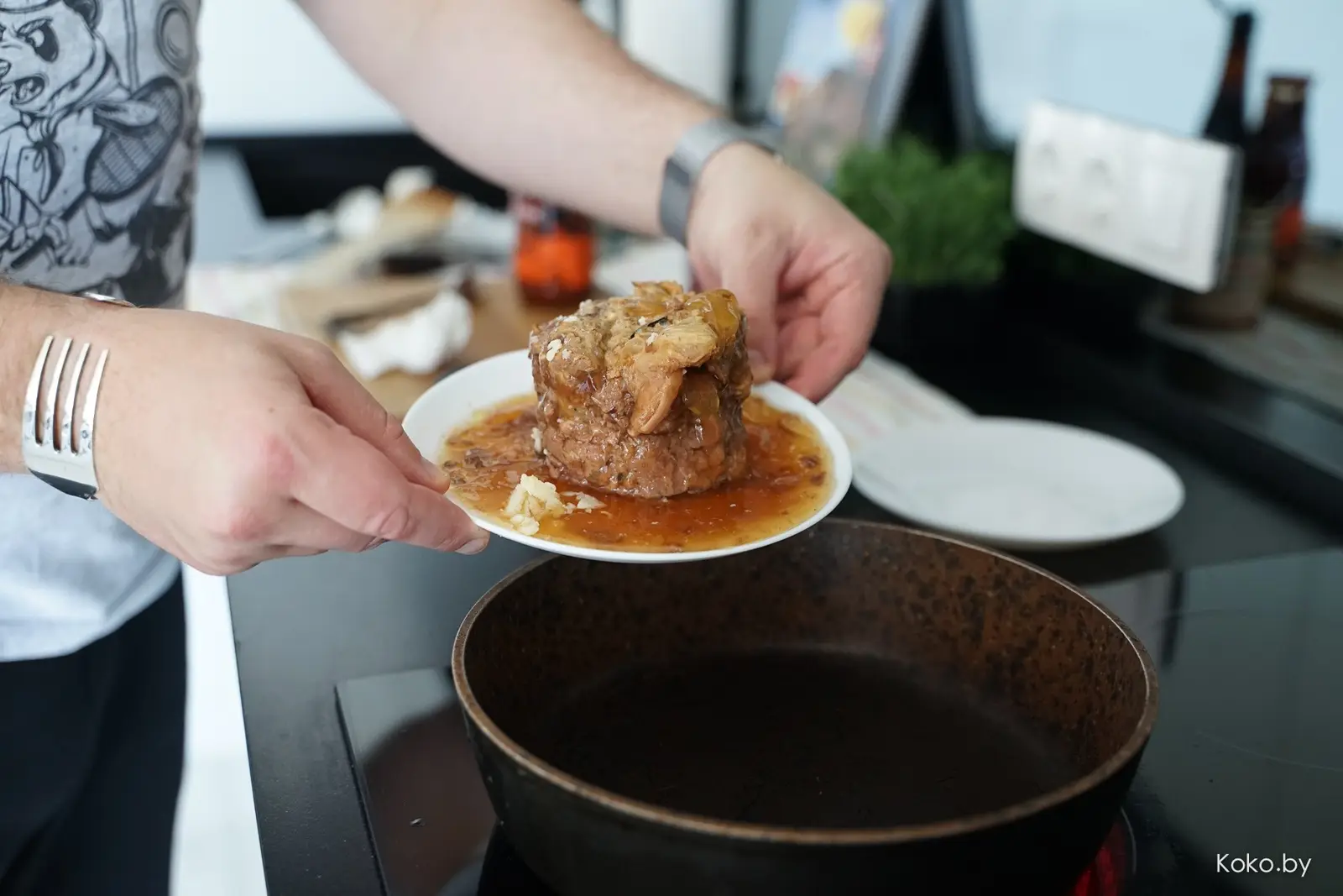 Какая тушёнка лучше: выбираем и готовим из неё хот-доги барбекю - фото - 30