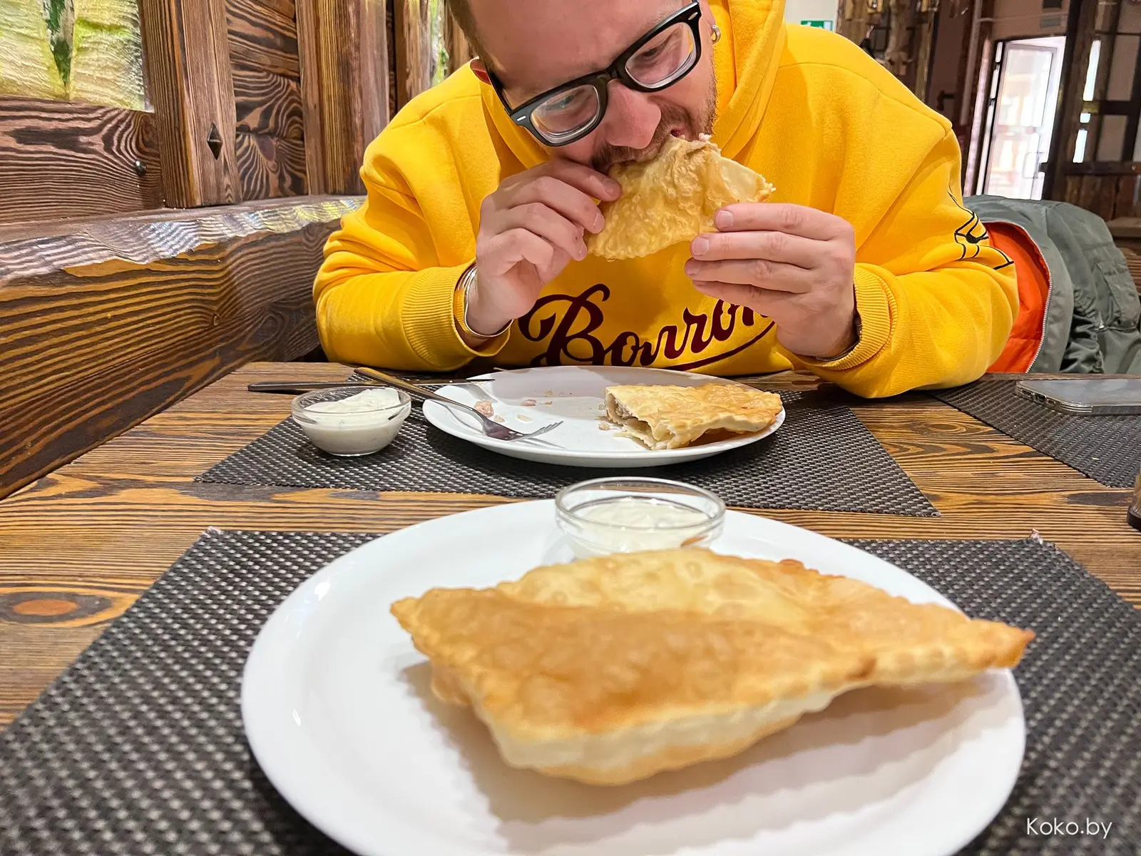 Выяснил, где в Минске жарят самые вкусные чебуреки от 2р до адских 38р в ресторане! - фото - 12