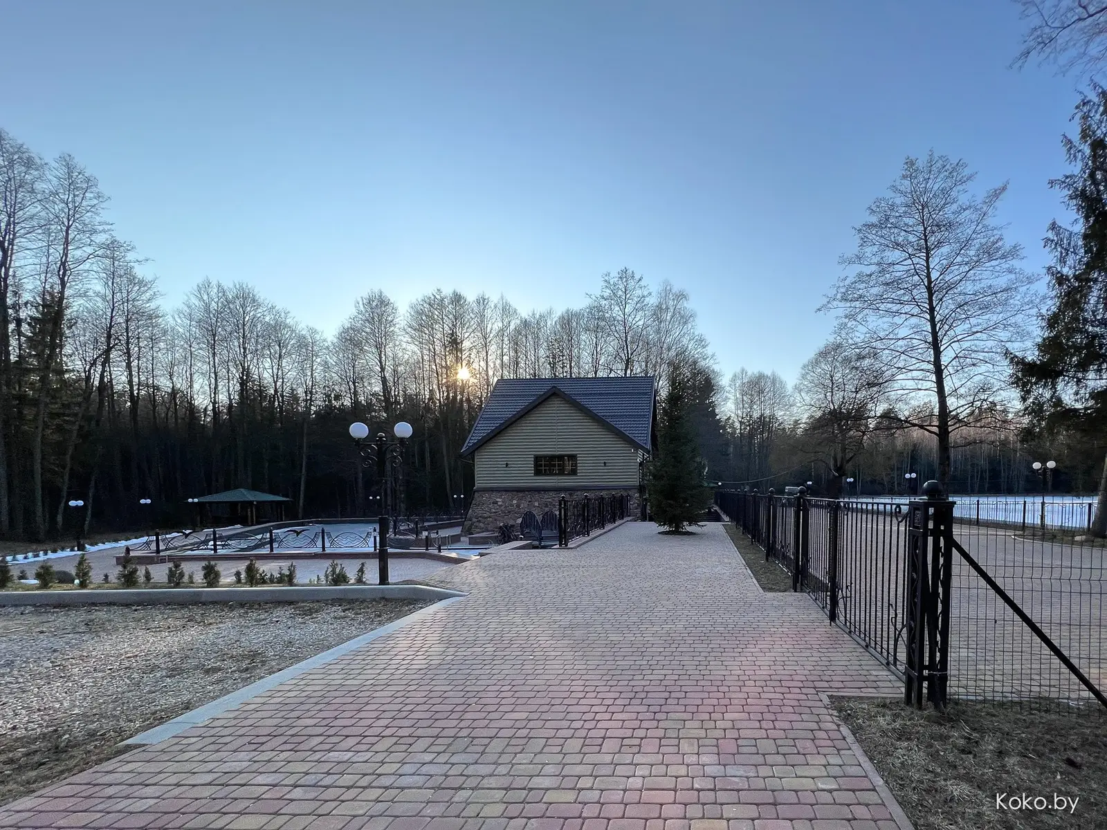 Приехал заценить туристический зоопарк «Натюрлих» и немецкий комплекс в глухом лесу - «Хатки» - фото - 43