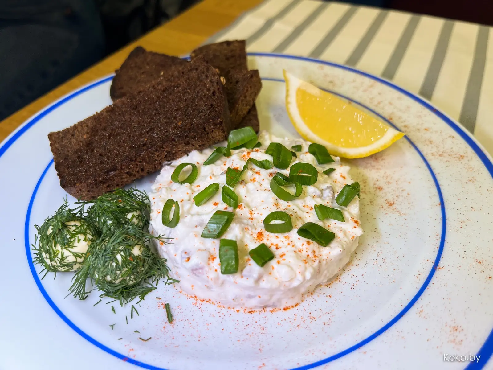 Выпить настойку за 2,50р, вкусно закусить и не бить копилку. Нанесли визит новому кафе «Одесса-мама» - фото - 20