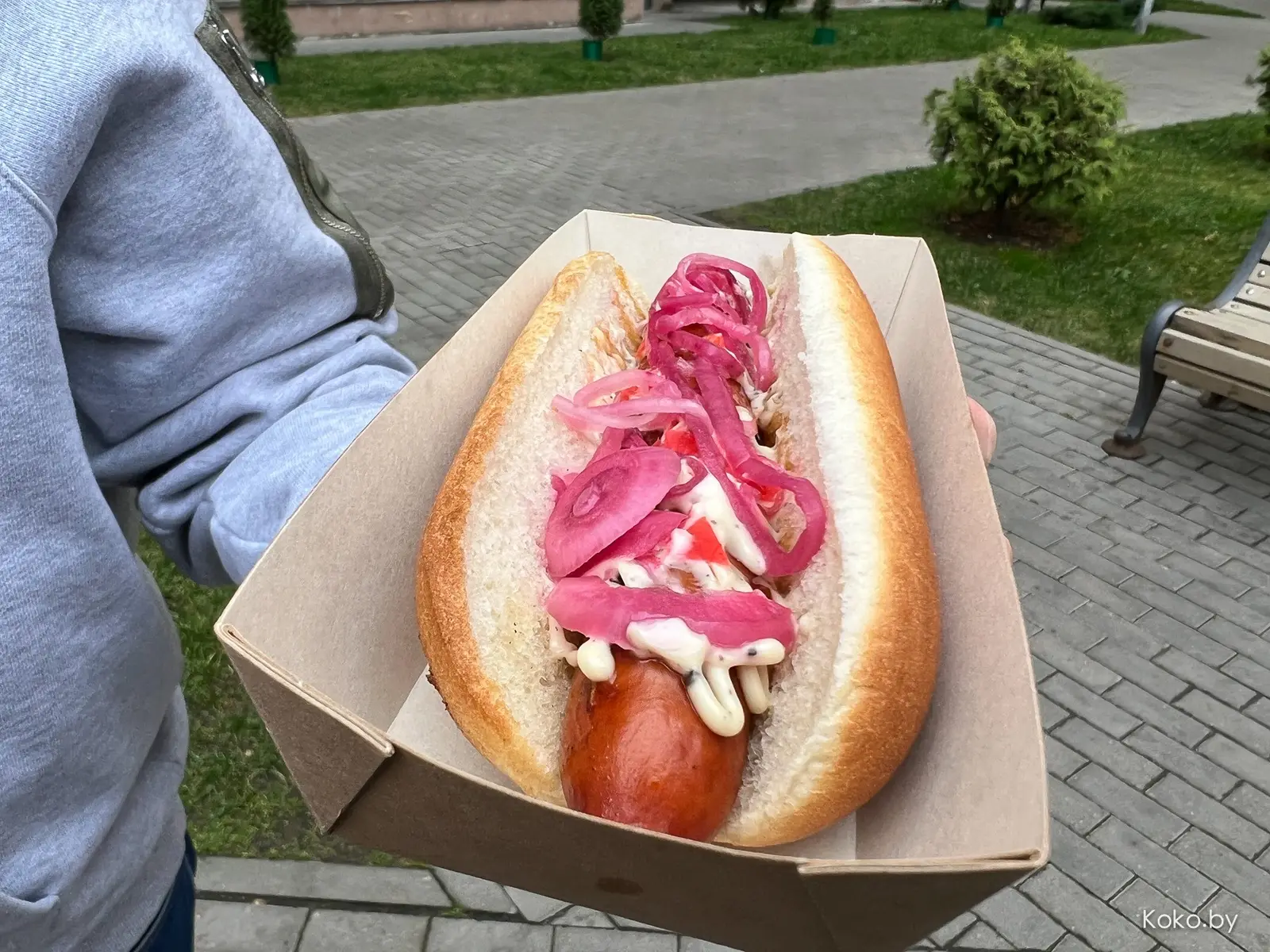 В Минск пришла франшиза с хот-догами, пиццей и бесплатной едой от «Фри энд Ко» каждый день - фото - 15
