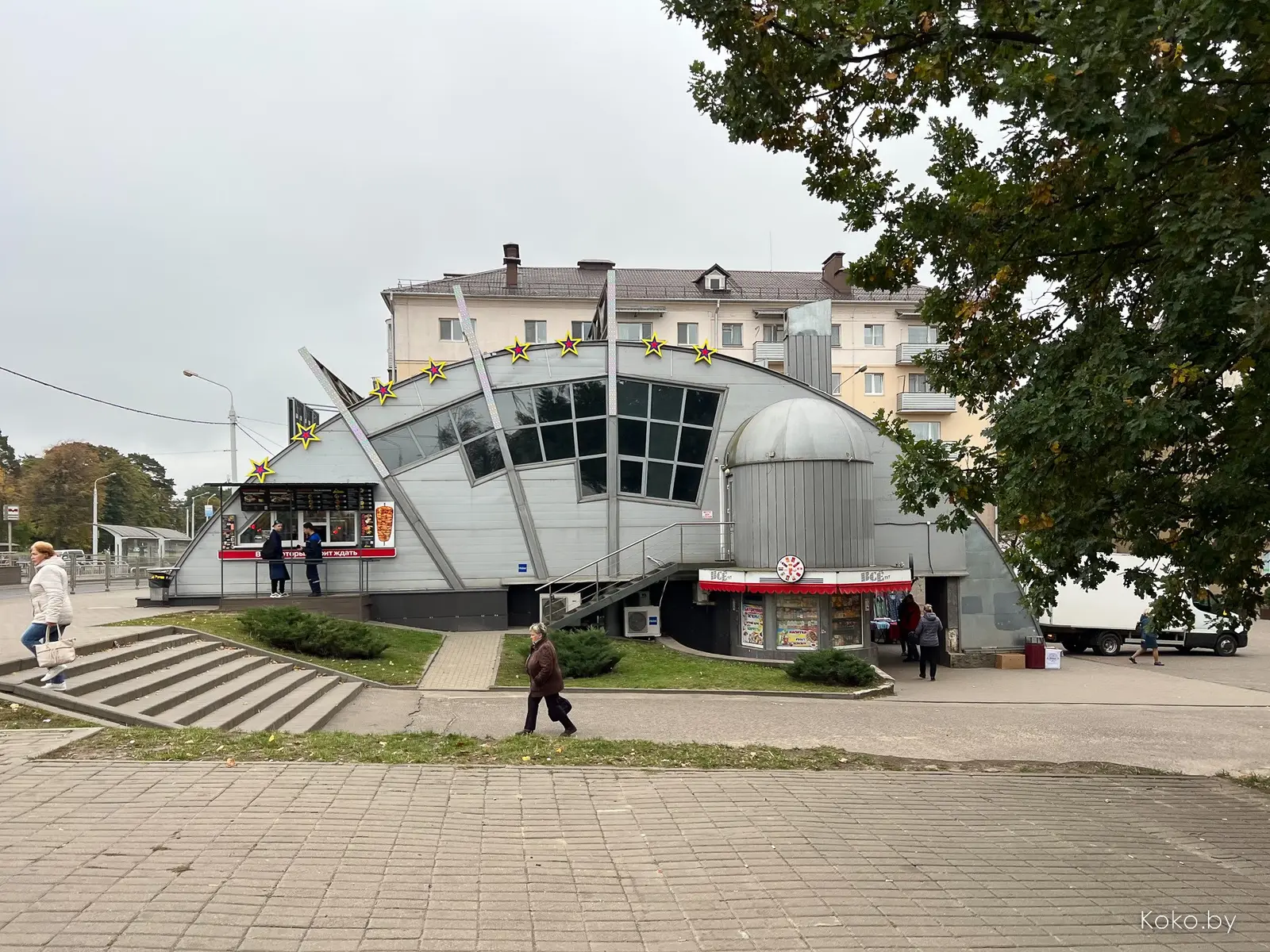 Есть ли еда на Тракторном районе, прошлись по улицам в поисках приключений - фото - 21