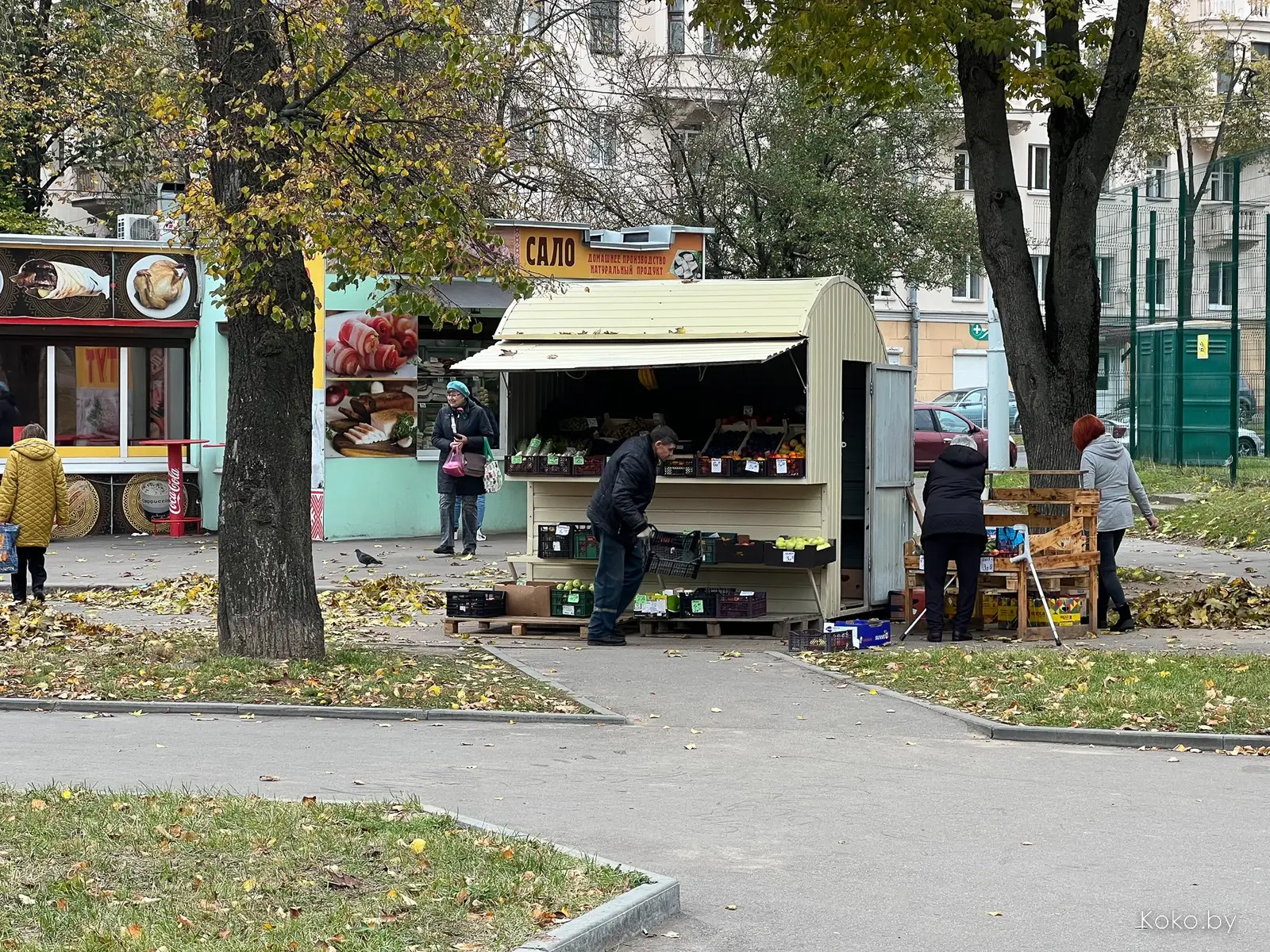 Есть ли еда на Тракторном районе, прошлись по улицам в поисках приключений - фото - 78