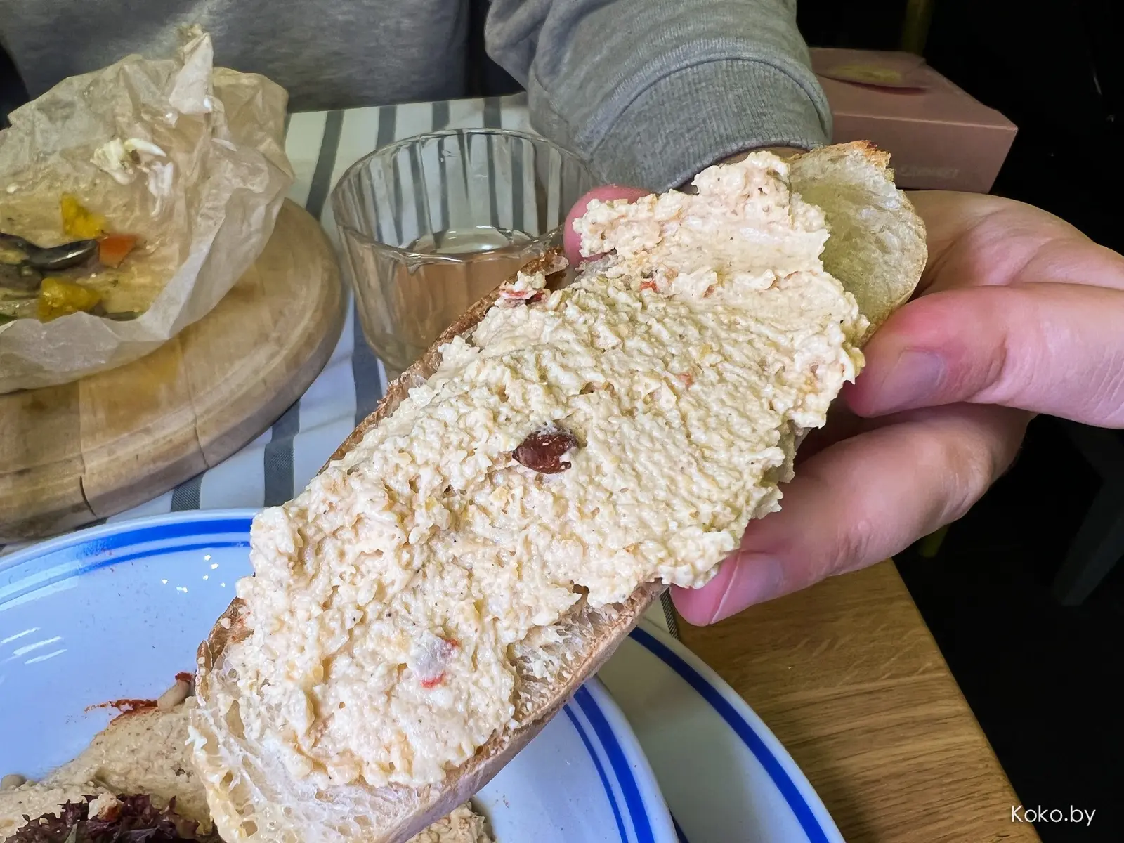 Выпить настойку за 2,50р, вкусно закусить и не бить копилку. Нанесли визит новому кафе «Одесса-мама» - фото - 23