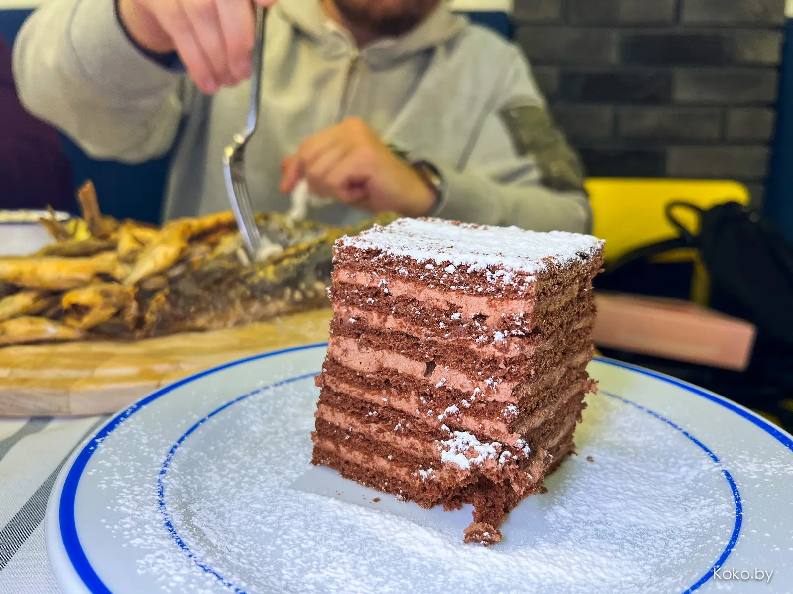 Выпить настойку за 2,50р, вкусно закусить и не бить копилку. Нанесли визит новому кафе «Одесса-мама» - фото - 38
