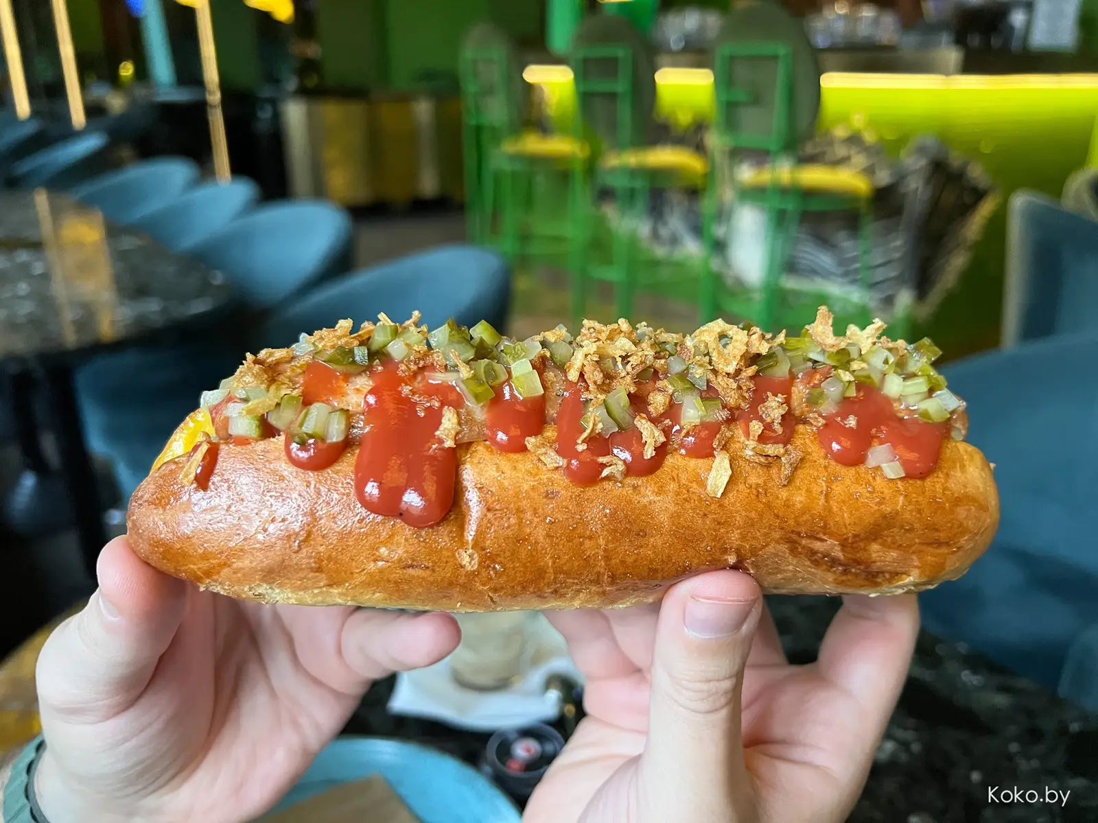 Решил проверить, в каком заведении приготовят самый вкусный хот-дог эвер! - фото - 13