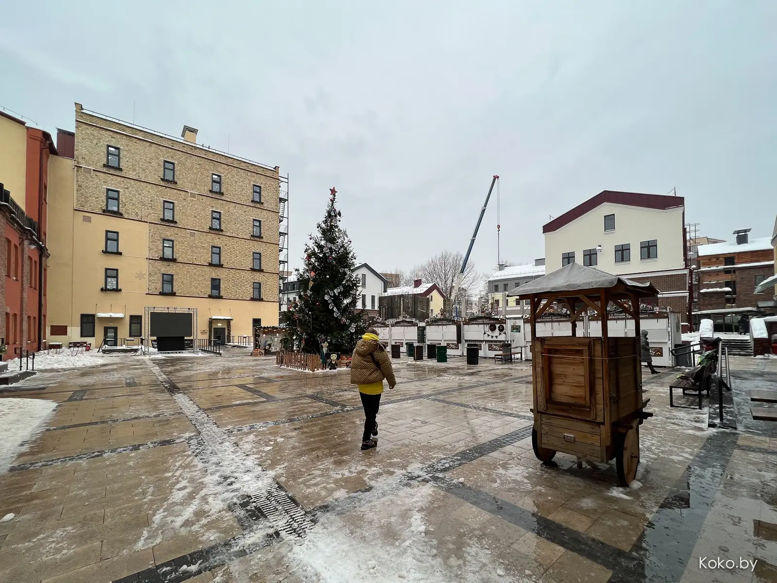 Куда сходить вечером? Прошлись по новогодним ярмаркам, посмотрели цены, попили глинтвейн - фото - 2