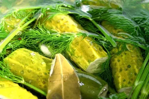 Вкусное о еде: Быстрые огурчики