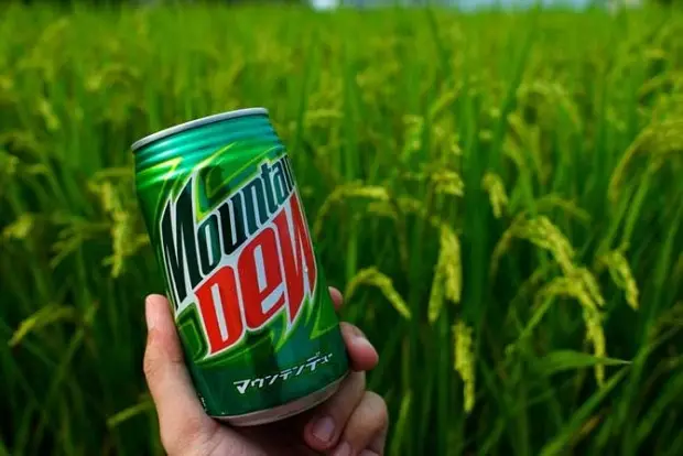 Новости: Напиток «Mountain Dew» изначально был придуман, чтобы смешивать его с виски