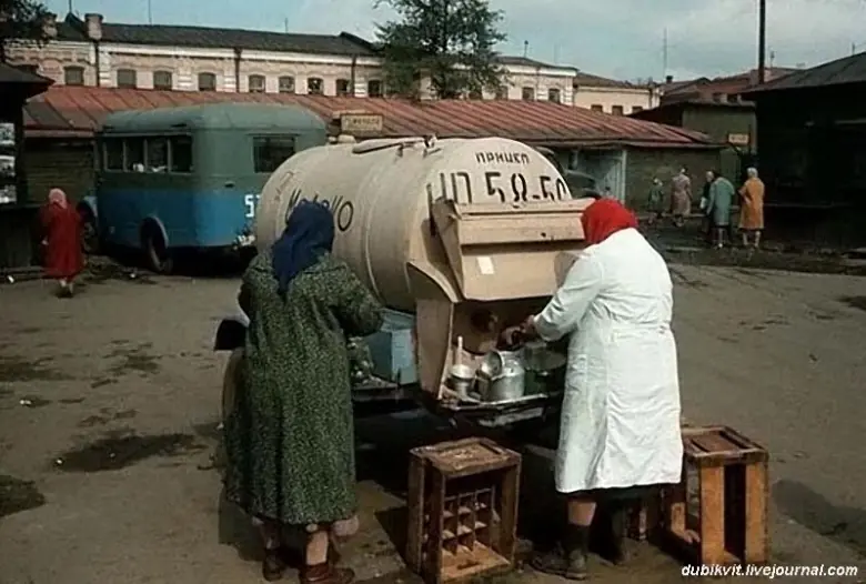 Факты о еде: Каким было молоко и молочные продукты в эпоху СССР