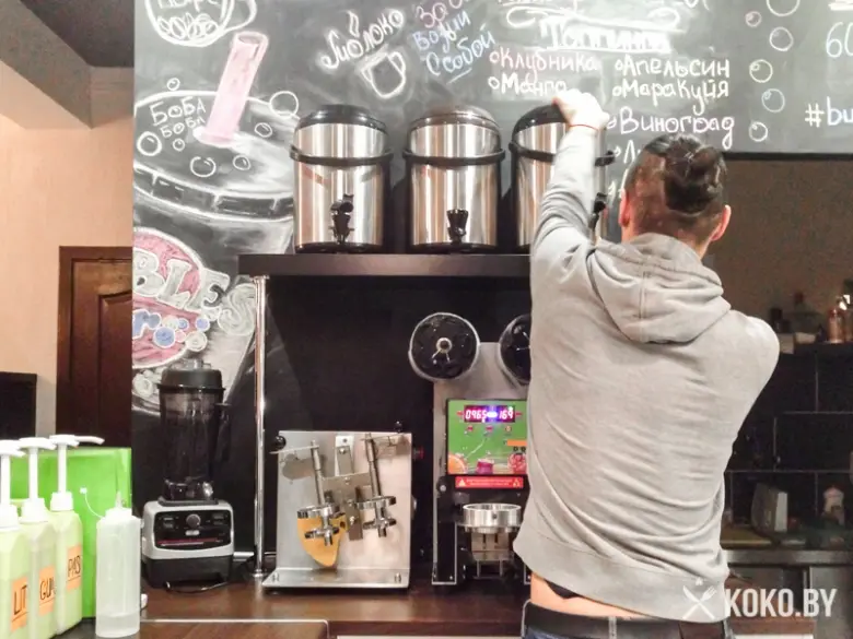 Заведения: В центре Минска открылся «Bubbles Bar (Бабблс Бар)» — место где можно попробовать волшебный напиток
