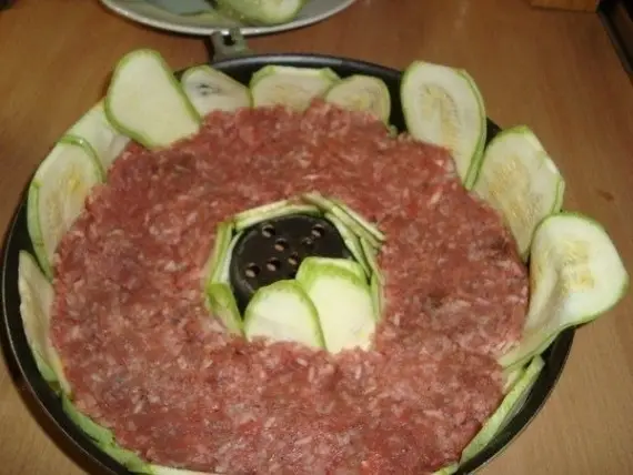 Запеканки: Вкусная кабачковая запеканка