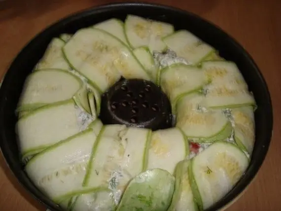 Запеканки: Вкусная кабачковая запеканка