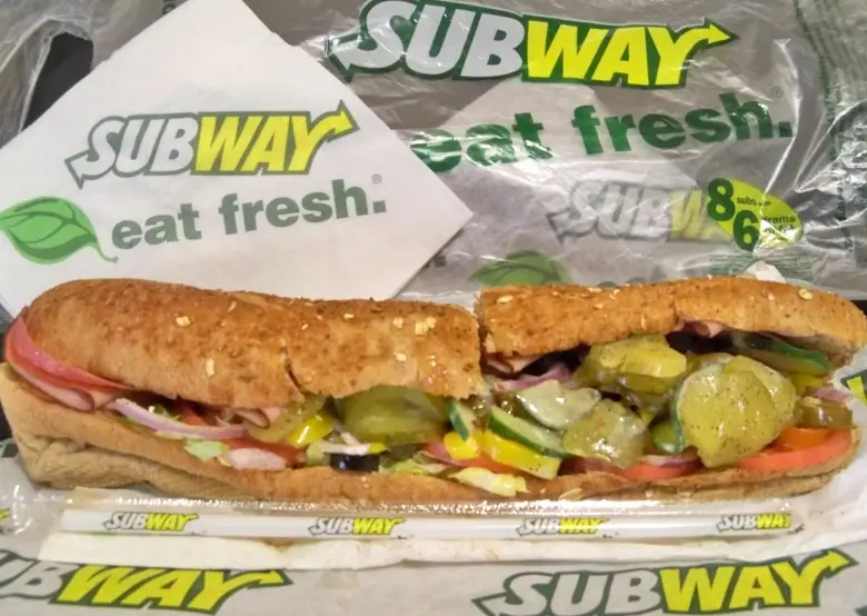 Заведения: Пародия на Subway. Ещё один очаг фаст-фуду в Минске Sandwich Club