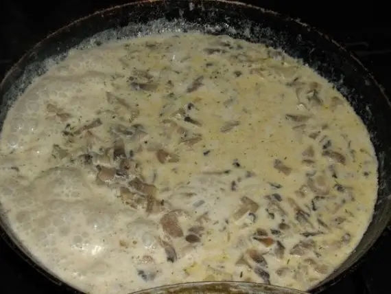 Мясо: Жульен в булочках