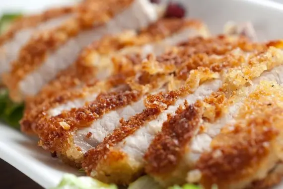 Мясо: Свиные отбивные в кляре / Мясные блюда