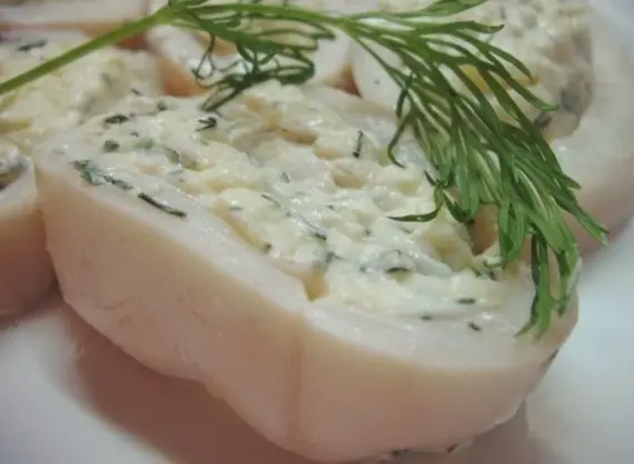 Морепродукты: Фаршированные кальмары