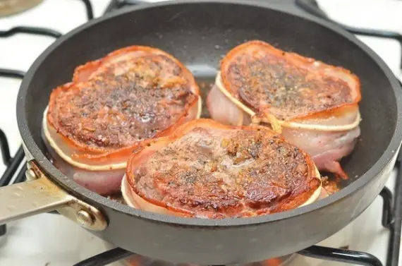 Мясо: ФОТО РЕЦЕПТ: Медальон из говядины