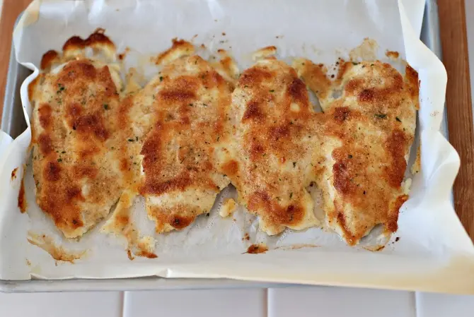 Птица: Секрет приготовления куриных отбивных с золотистой сырной корочкой