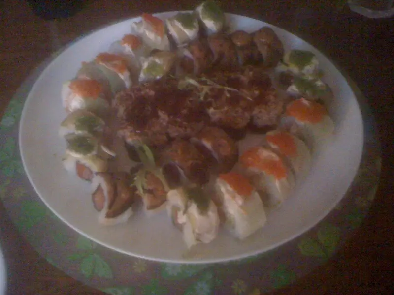 Instagram: ProSushi - самые вкусные и большие суши в г. Минске