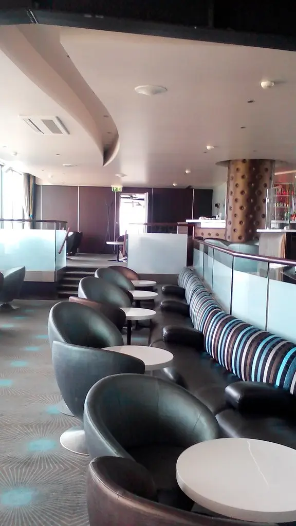Instagram: Тайный гость КокоБай в Вильнюсе: Один из топовых баров «Skybar»