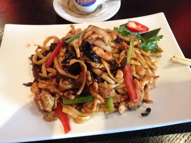 Instagram: Проект ФудХантер (FoodHunter) - Крамарь Павел в ресторане китайской кухни Москвы «Wok House»