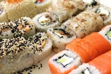 Instagram: Прямо домой: Кабанчики-суши из СитиСуши с 50% скидкой (Минск)