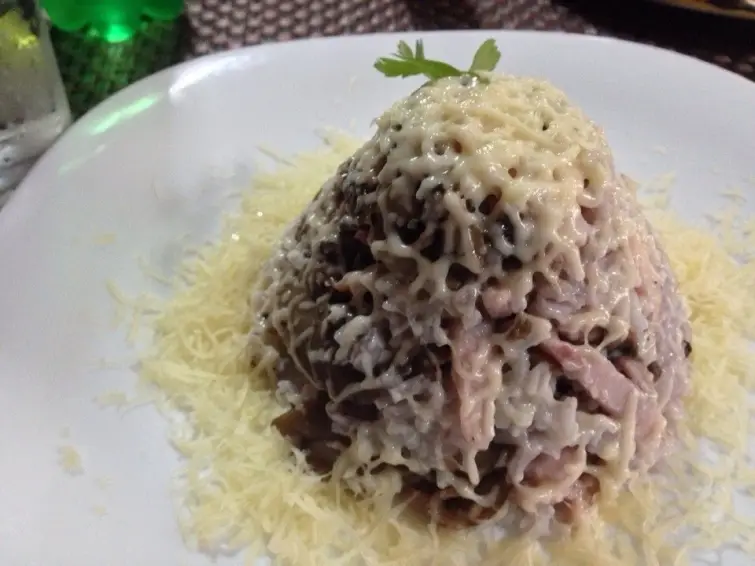 Instagram: Колоритная кухня в г. Слуцк, кафе Маэстро