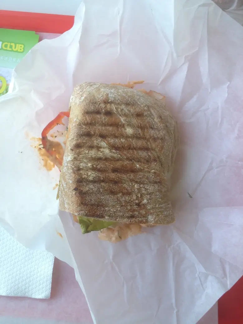 Заведения: «Sandwich Club (Сэндвич клуб)» в Минске, пародия на «Subway» — давай, до свидания!
