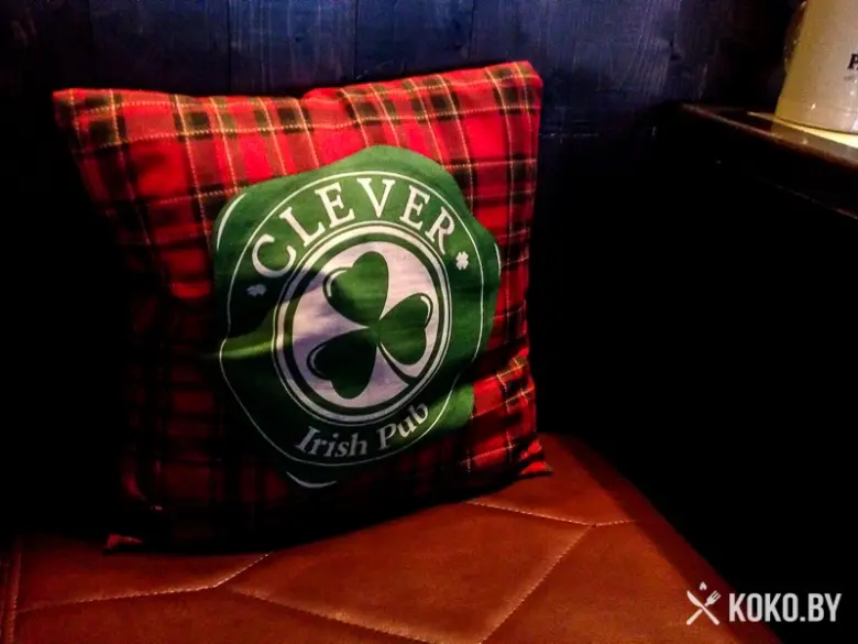 Заведения: «Clever Irish Pub (Клевер Айриш Паб)» — похмельные бранчи и бесплатный кикер