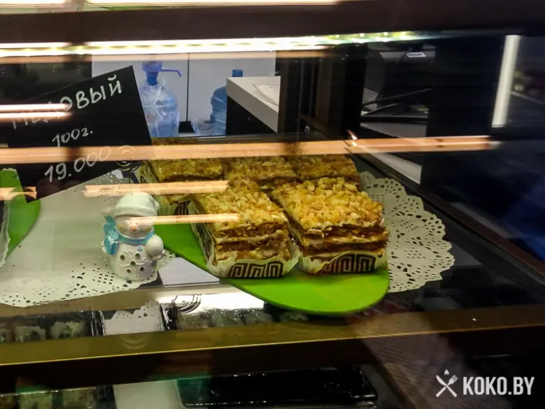 Заведения: Бистро «STARFOOD (СТАРФУД)» — плюс один в копилку заведений Минска и опять ничего нового!