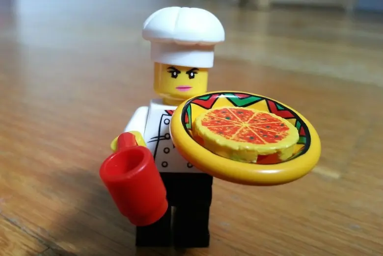 Заведения: Кафе «Pizza Smile (Пицца Смайл)» в Просторе — разнообразное меню и сытная пицца за 80 000