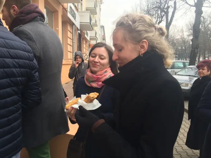 Заведения: Как минчане за чаем ходили. Кафе «Tea Funny» собрало у своих дверей небывалую очередь