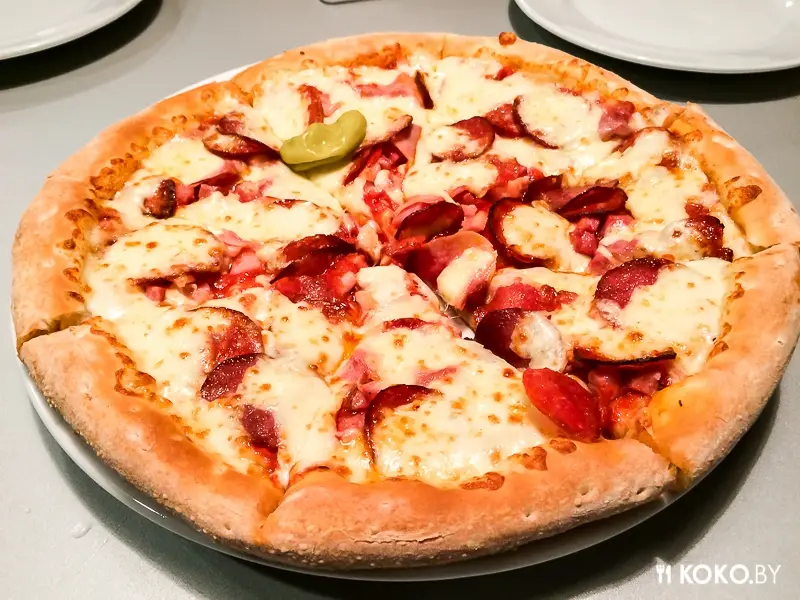 Заведения: Пиццерия «Papa John’s (Папа Джонс)» покоряет Минск