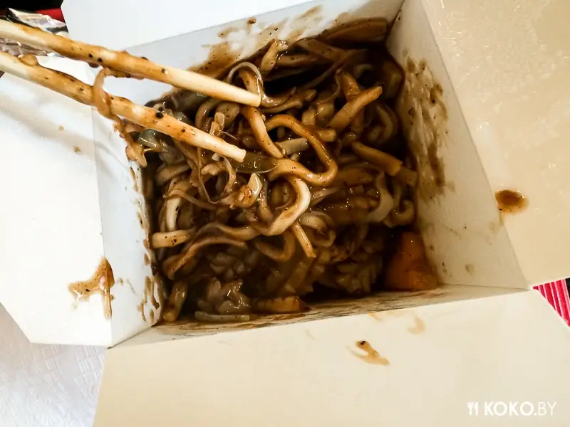 Заведения: Демократичный «Быстрый Ли»: Китайские блюда, которые стоит попробовать, а про какие лучше забыть