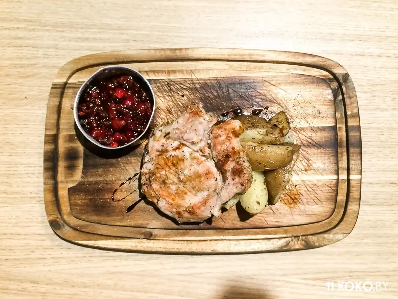 Заведения: Кафе «Т.О.Ч.КА.» — может ли стейк за 115 000 руб. быть вкусным и качественным?