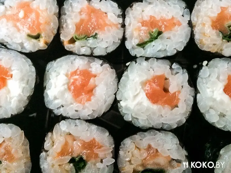 Заведения: Доверяй, но проверяй: «Sushi House» — повлияет ли скидка в 50% на роллы со свежим лососем на их качество?