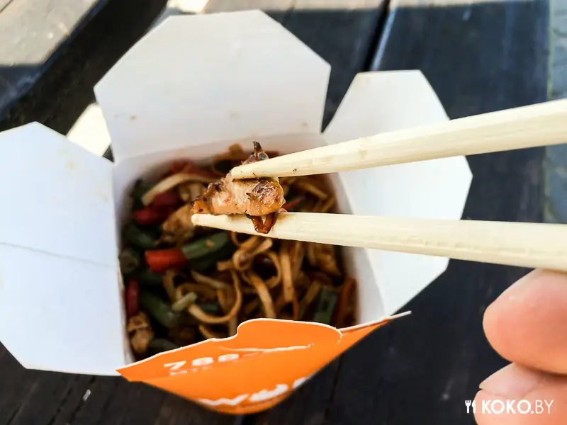 Заведения: Доставка китайской еды «WOK (Вок)» — когда коробка с лапшой действительно большая, но толку мало!